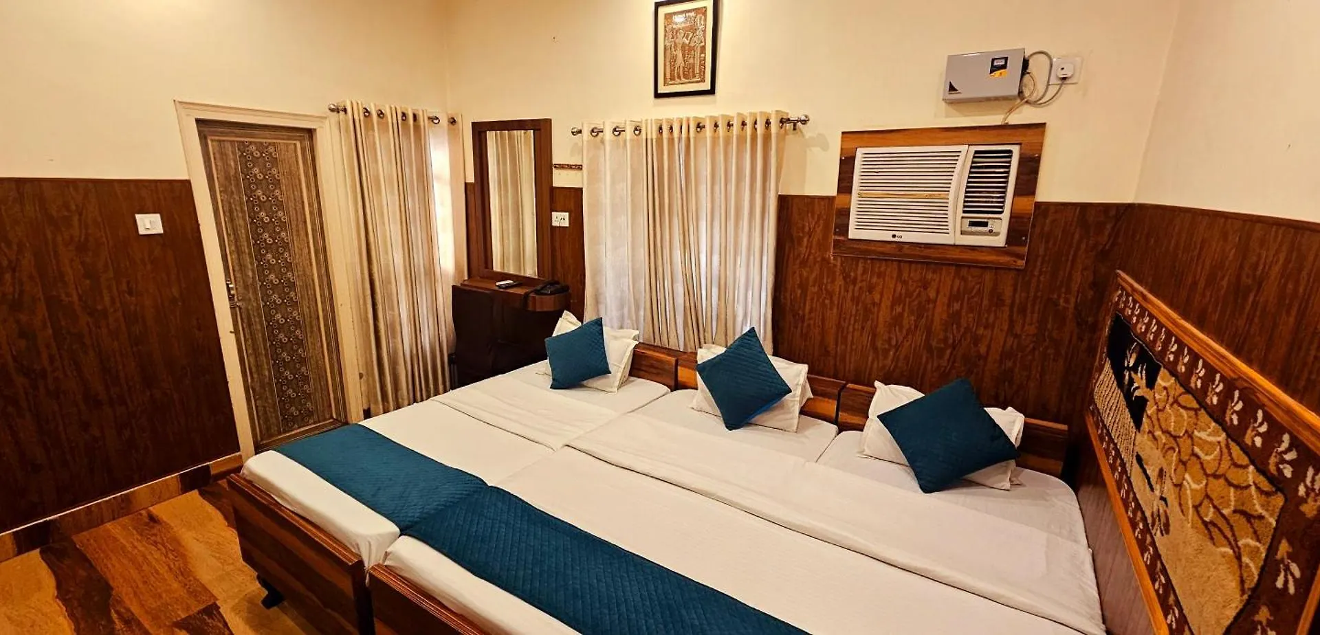 Bhagyashree Guest House 2 Km To Vishwanath Temple, Ganga Ghat Parking Available Varanasi